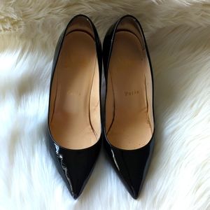 Authentic Christian Louboutin black leather patent Pigalle pumps